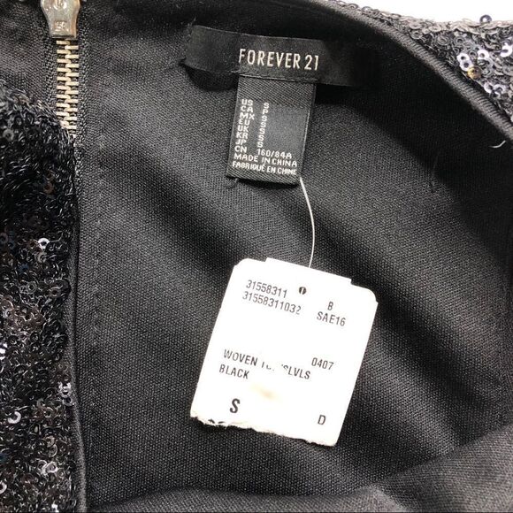 FOREVER 21🌺Black Sequin Sleeveless Skirted Top🌺 - Picture 5 of 9